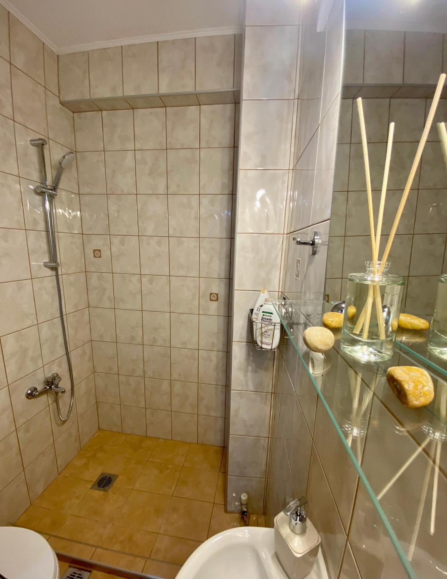 Nikos Apartment Spáta 외부 사진